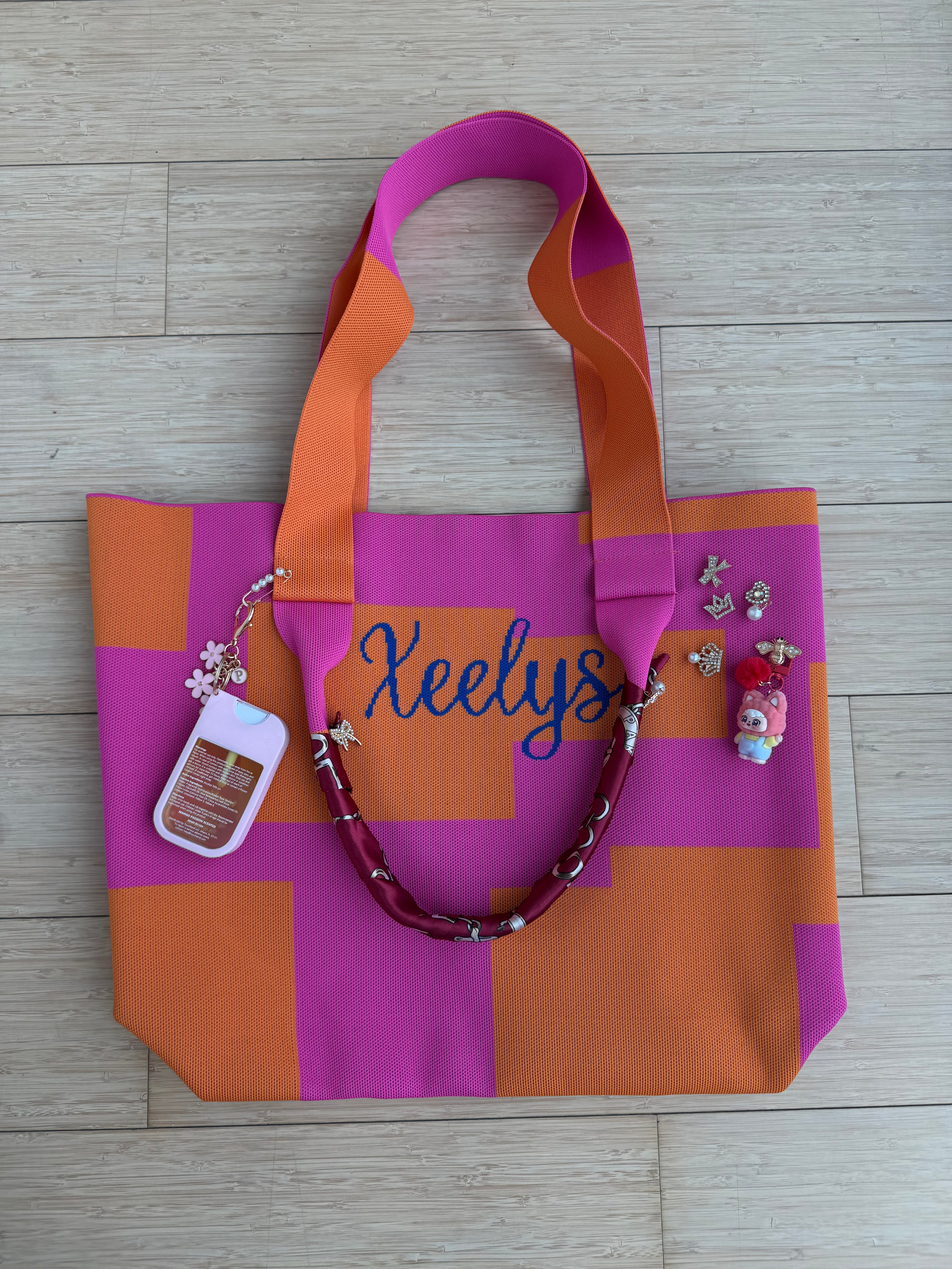 B ORANGE TOTE BAG