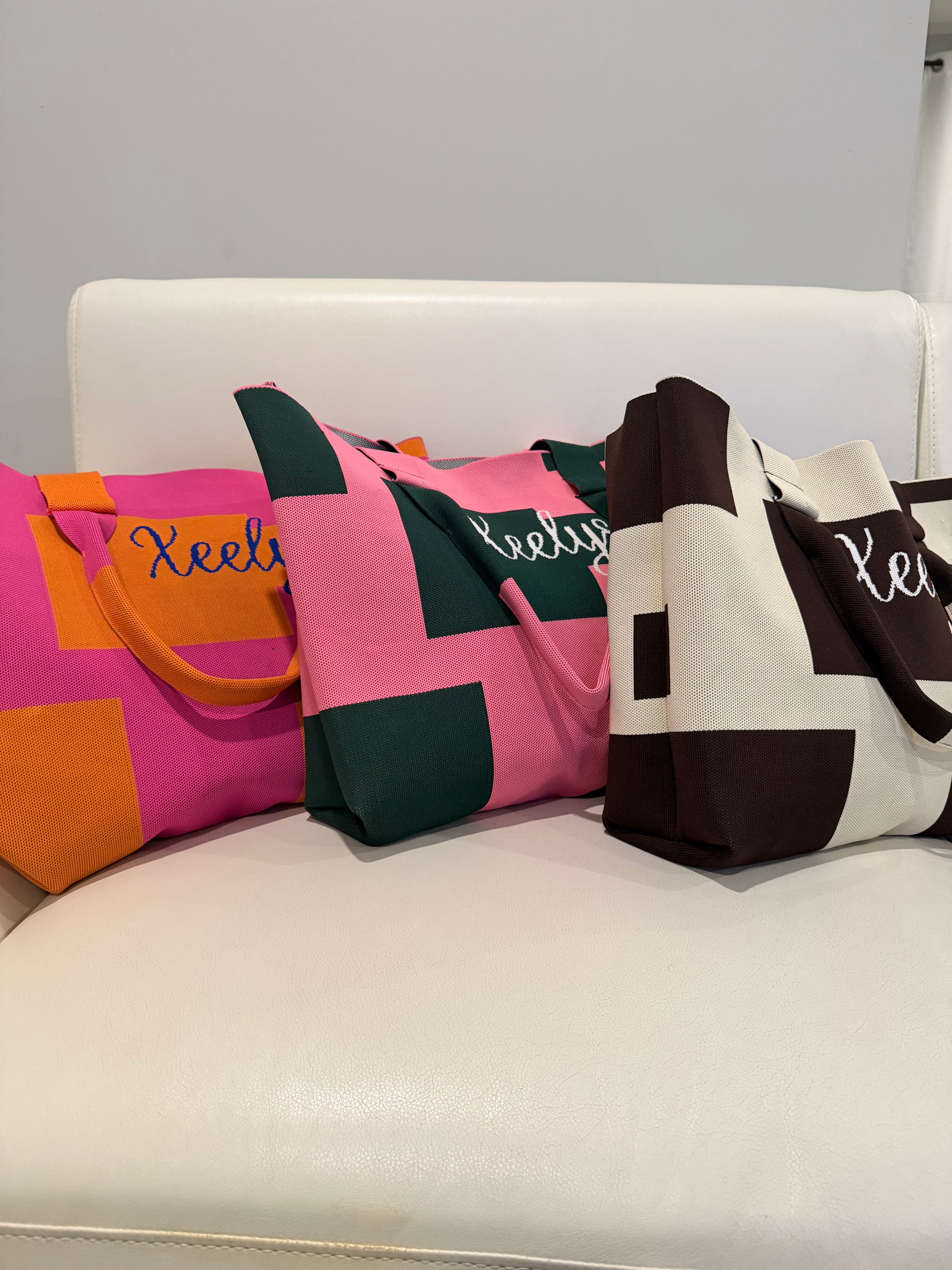 C TOTE BUDDLE
